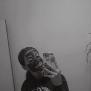 Meet your Posher, Emmalea